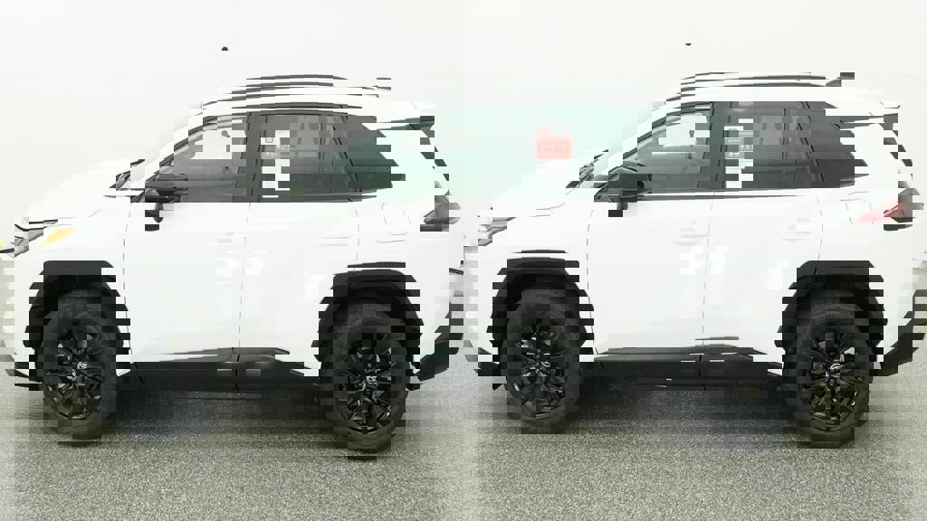 New 2026 Toyota RAV4 SE image 3