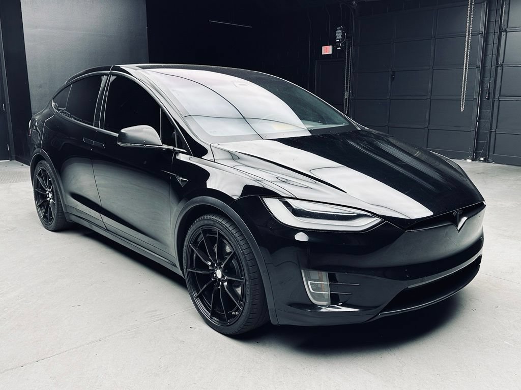 Used 2016 Tesla Model X 90D AWD/4WD image 9