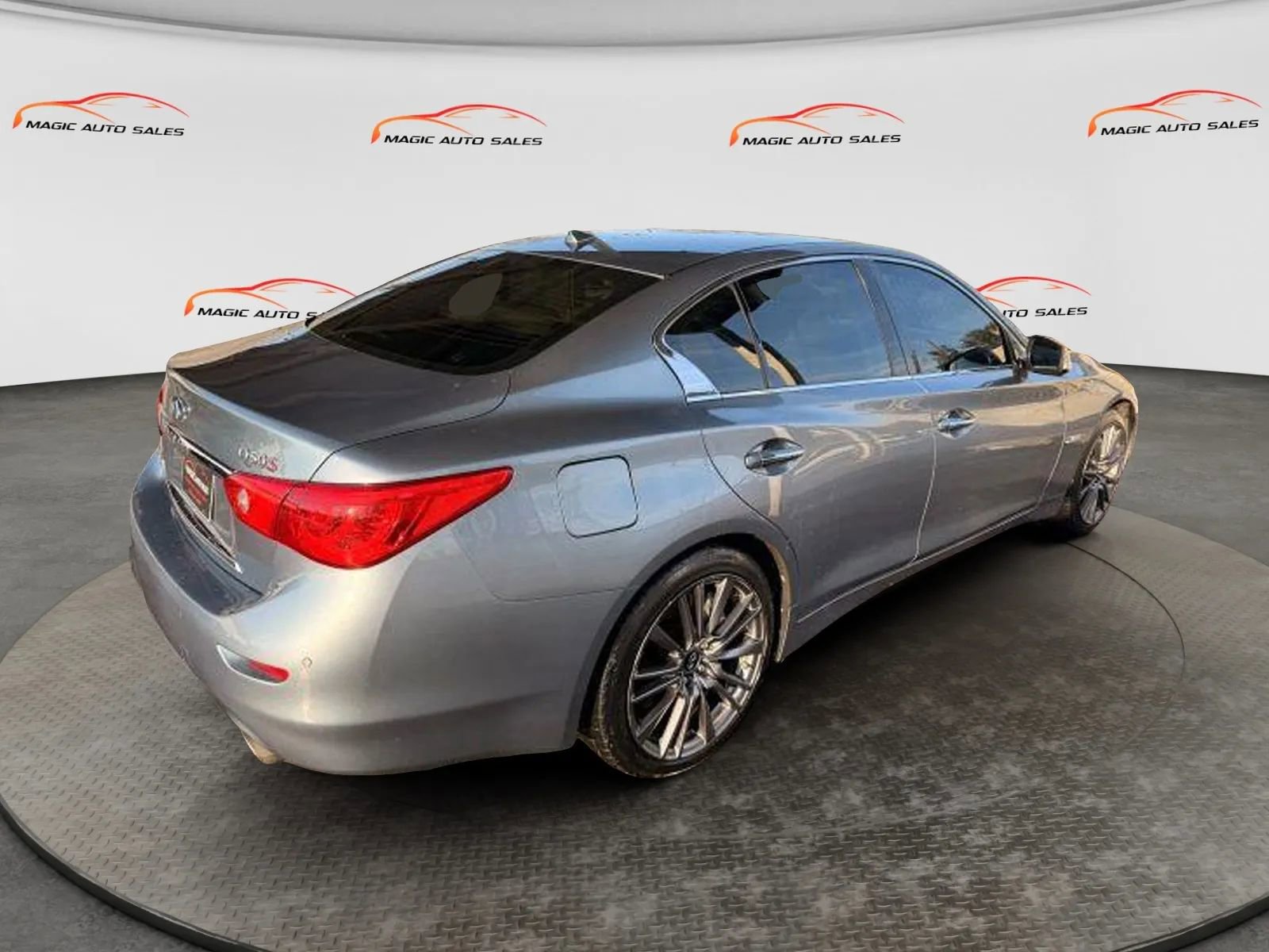 Used 2016 INFINITI Q50 Red Sport 400 AWD/4WD image 11