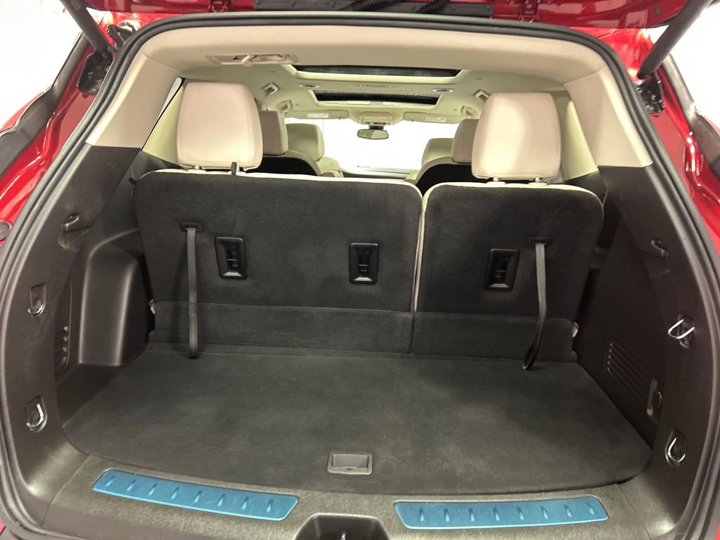 Used 2024 Buick Enclave Essence w/ Experience Buick Package image 26