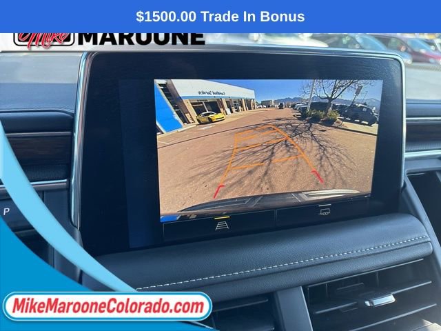 Used 2023 Chevrolet Suburban Premier image 25