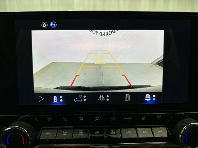 Used 2025 Chevrolet Colorado ZR2 w/ Technology Package image 28