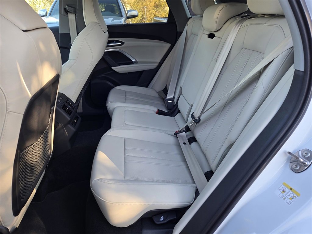 New 2025 Audi Q5 2.0T Premium Plus image 10