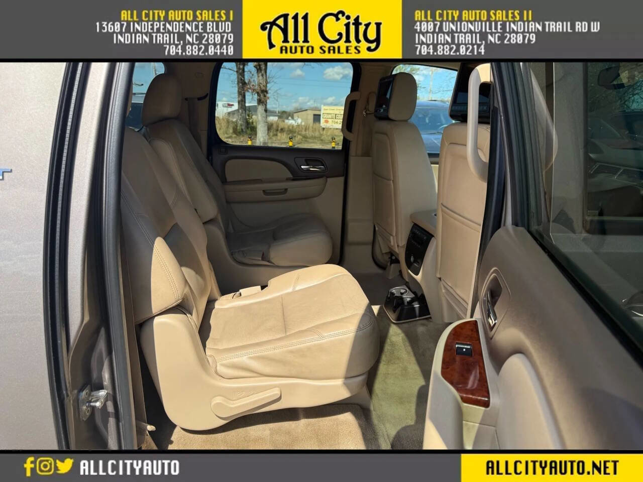 Used 2011 GMC Yukon XL SLT w/ SLT-2 Equipment Package RWD image 12