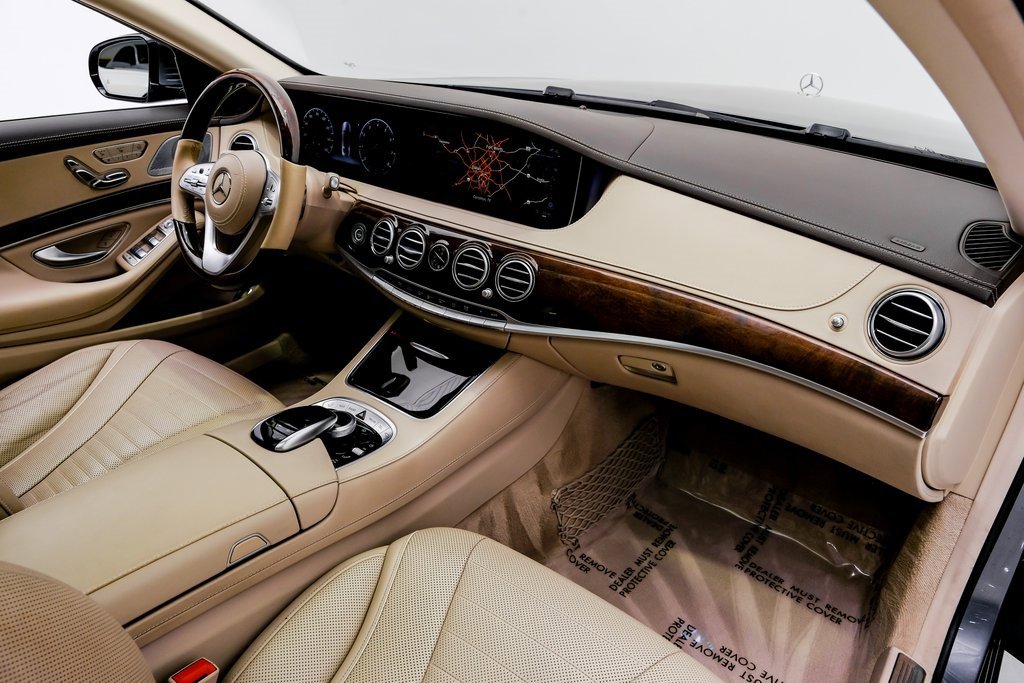 Used 2019 Mercedes-Benz S 560 4MATIC Sedan image 16
