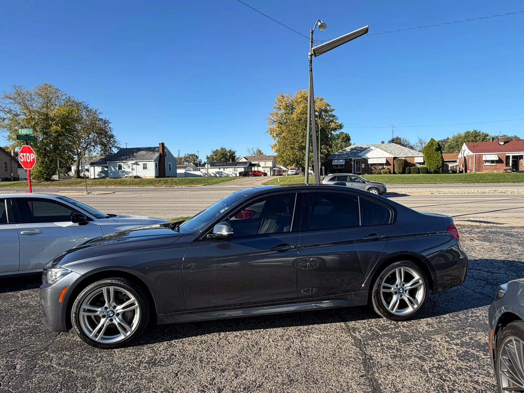 Used 2018 BMW 340i xDrive Sedan w/ Premium Package AWD/4WD image 5