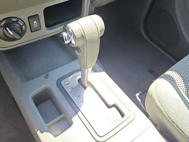 Used 2019 Nissan Frontier SV image 14