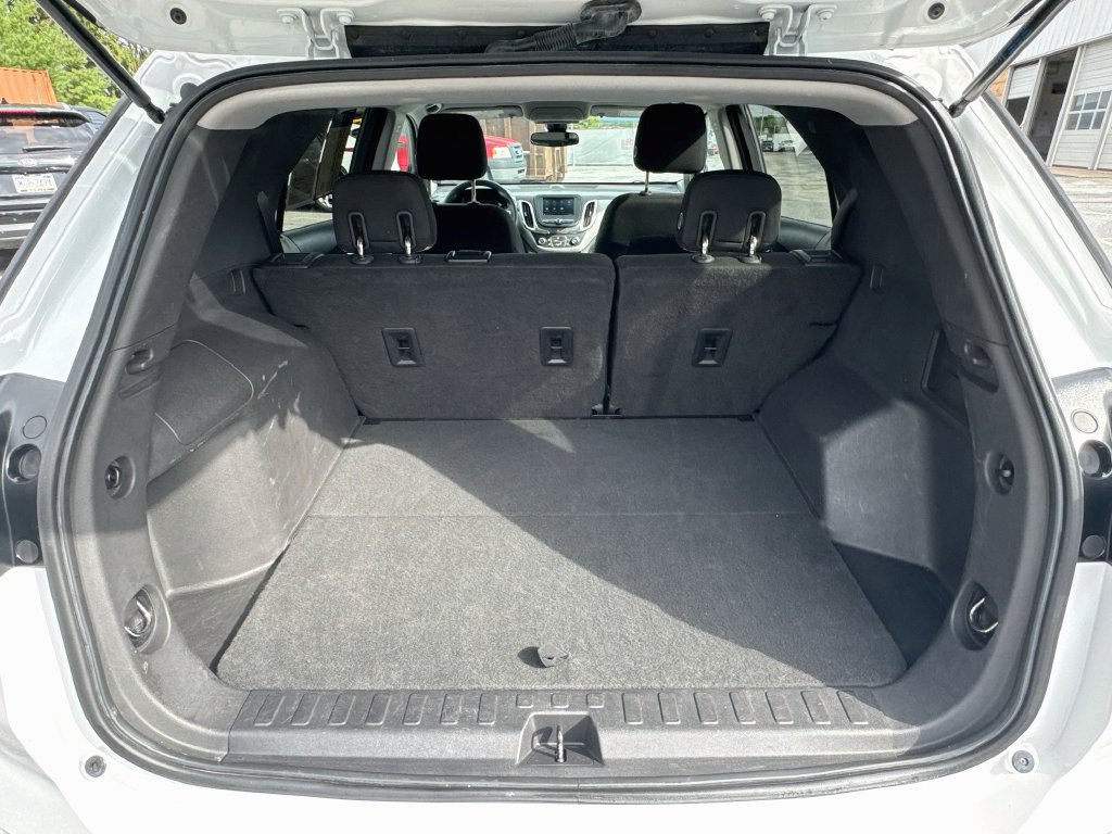 Used 2020 Chevrolet Equinox LT FWD image 25