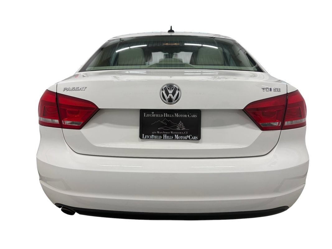 Used 2015 Volkswagen Passat TDI SE FWD image 5