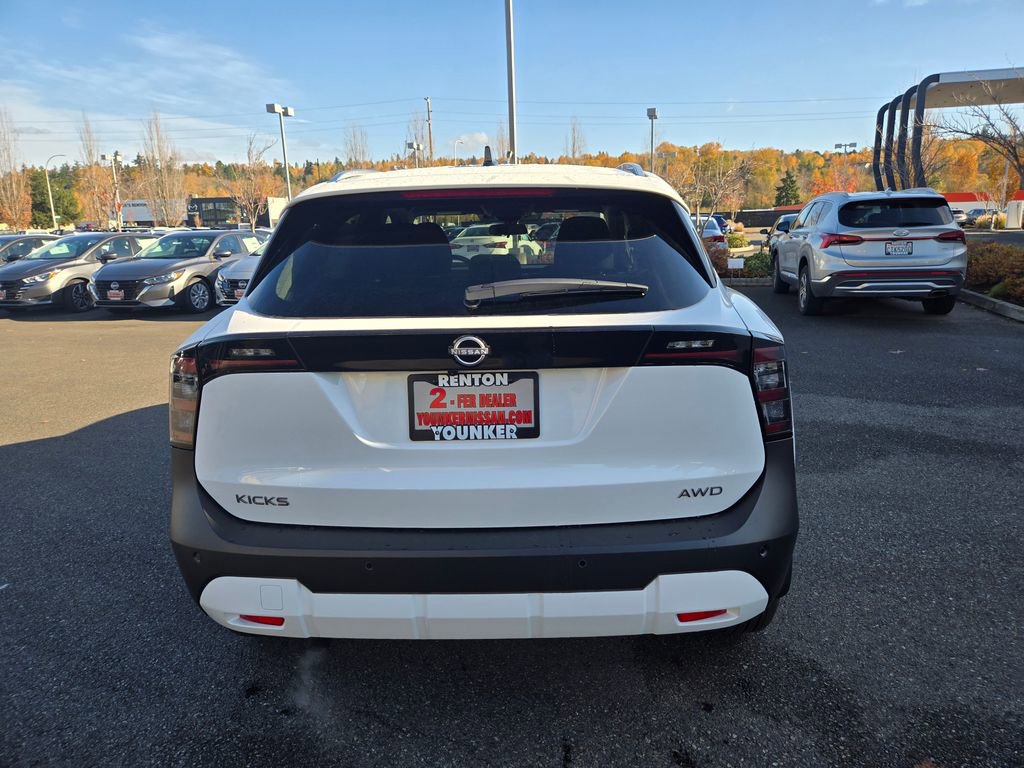 New 2026 Nissan Kicks SV w/ SV Premium Package image 6