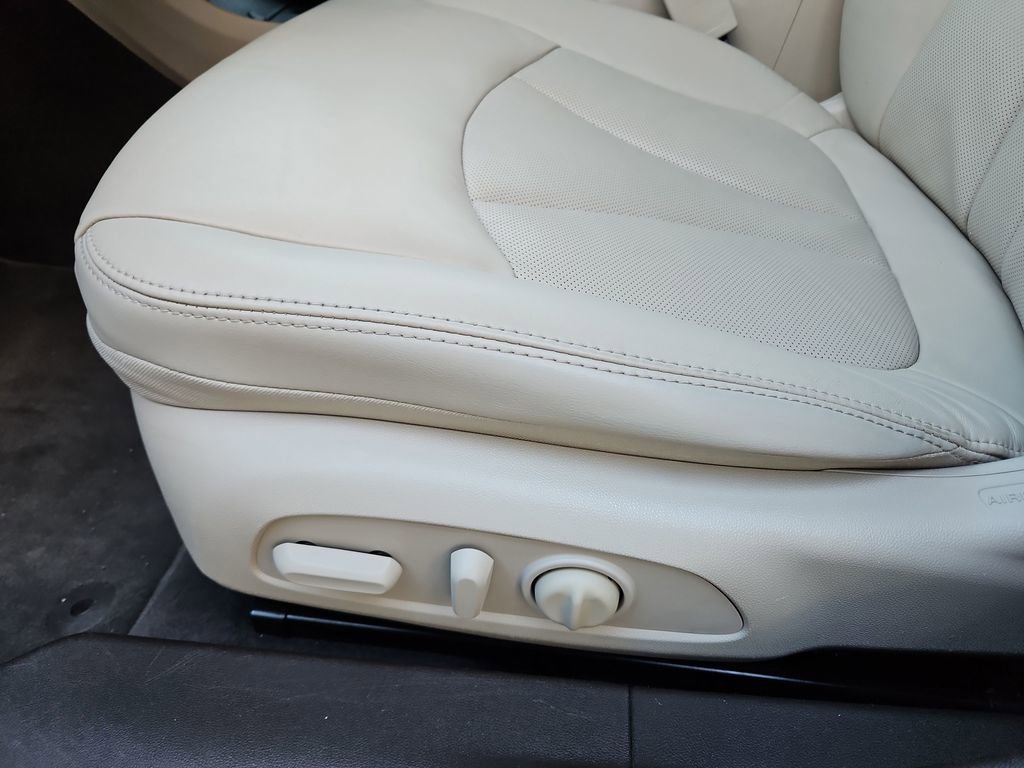 Used 2017 Buick LaCrosse Essence w/ Sights and Sounds Package image 24