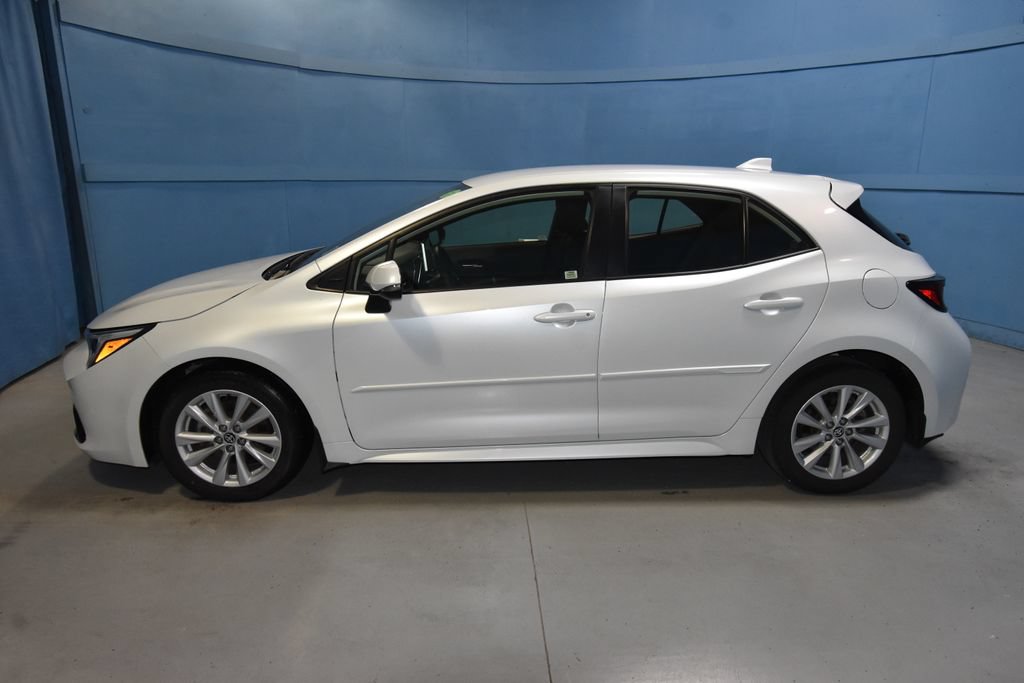 Used 2023 Toyota Corolla SE w/ SE Premium Package FWD image 25