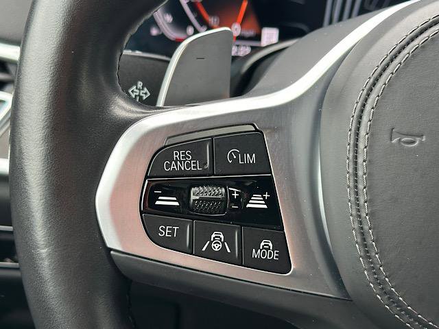 Certified 2022 BMW X7 xDrive40i w/ M Sport Package image 24