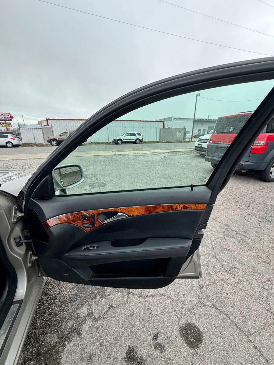 Used 2008 Mercedes-Benz E 350 E 350 4MATIC Wagon 4D image 14