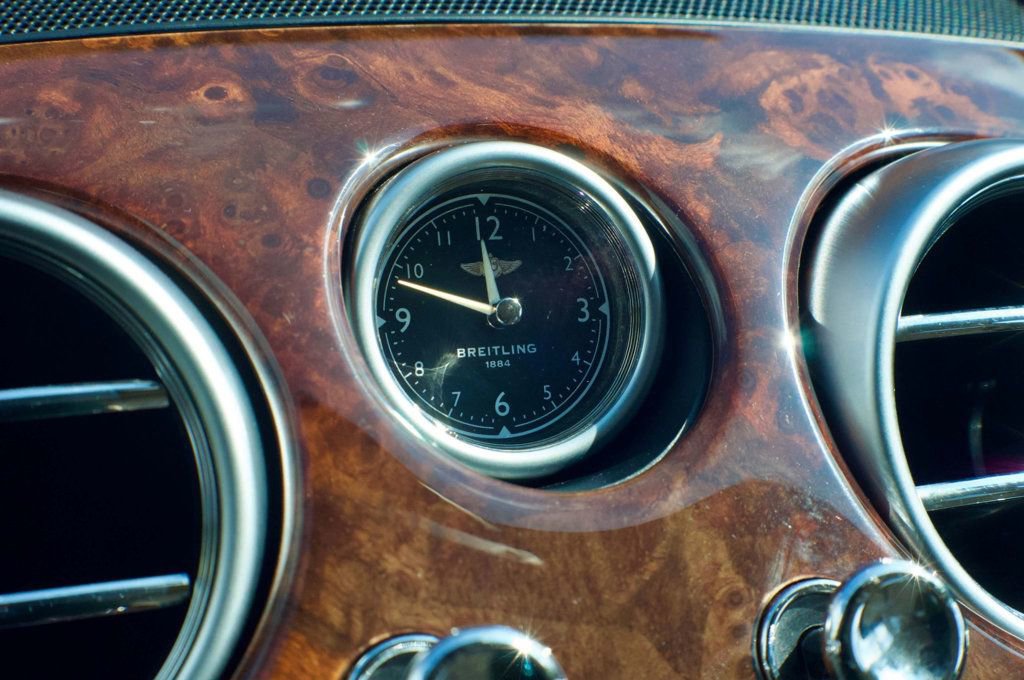 Used 2018 Bentley Flying Spur S V8 AWD/4WD image 32