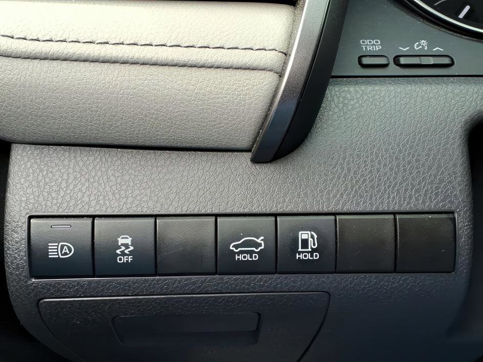 Certified 2022 Toyota Camry SE image 22