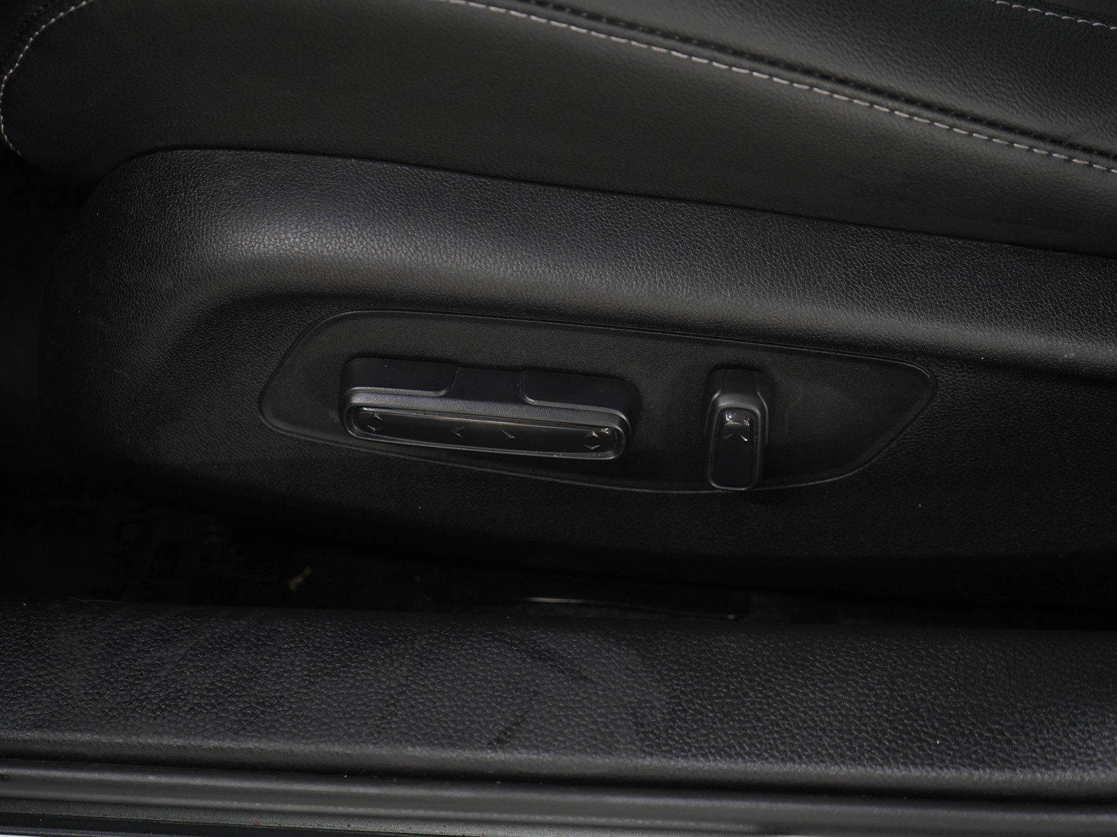 Used 2025 Acura Integra A-Spec FWD image 21