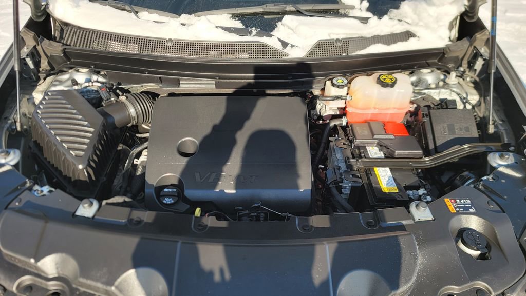 Used 2023 Chevrolet Traverse LT image 17