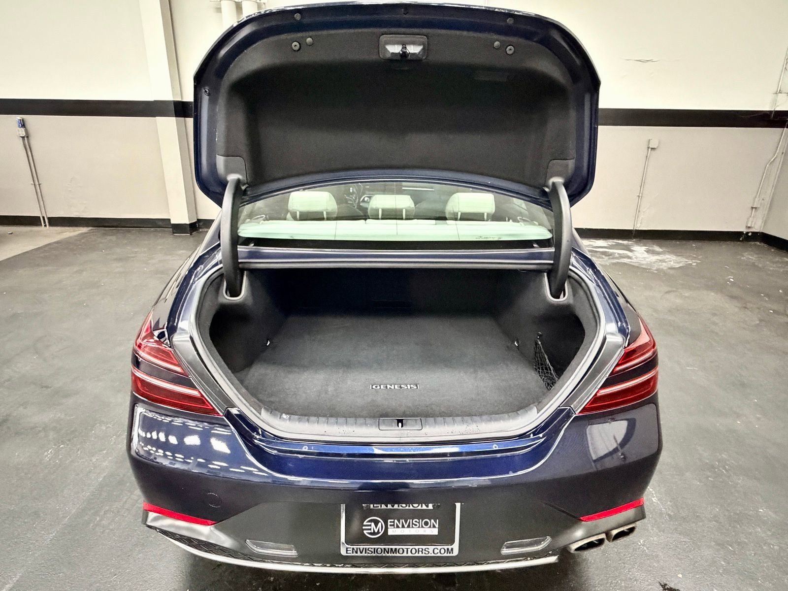 Used 2023 Genesis G70 2.0T AWD/4WD image 15