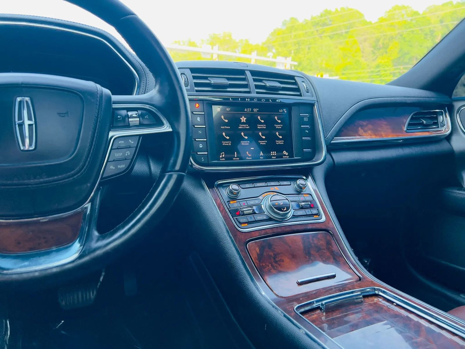 Used 2017 Lincoln Continental Reserve FWD image 22
