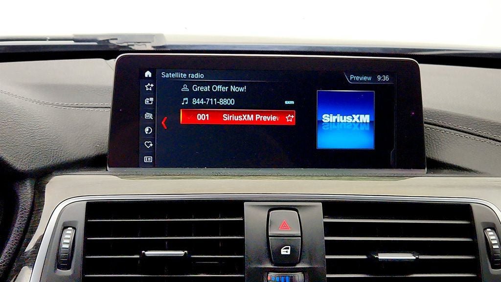 Used 2018 BMW 328d xDrive Wagon AWD/4WD image 19