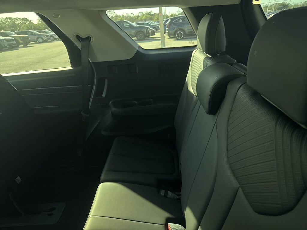 Used 2024 Hyundai Palisade SEL image 13