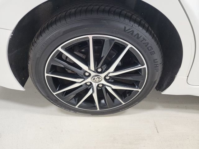 Used 2024 Toyota Camry SE FWD image 13