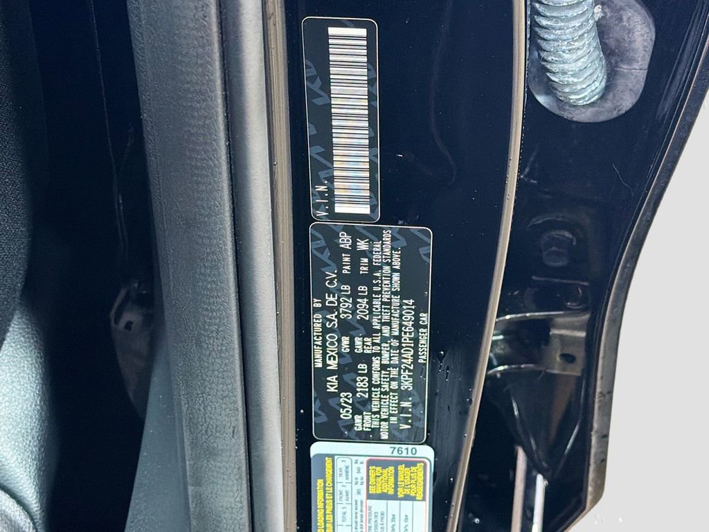 Used 2023 Kia Forte LXS FWD image 31