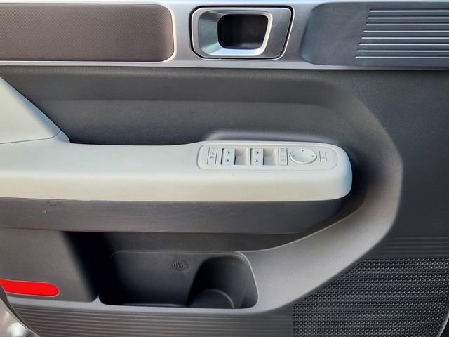 Used 2024 Hyundai Santa Fe SE FWD image 16