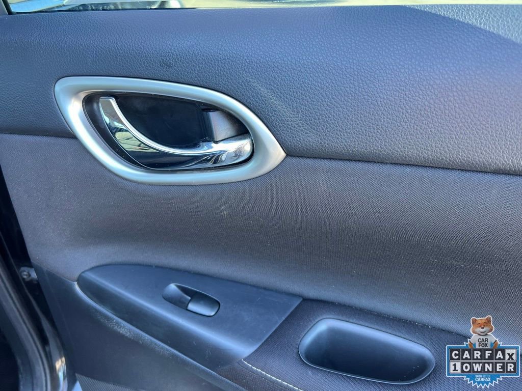 Used 2014 Nissan Sentra SL image 38