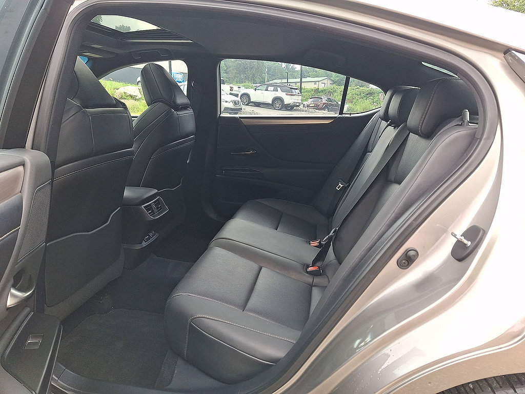 Used 2021 Lexus ES 350 F Sport w/ Accessory Package 2 FWD image 20