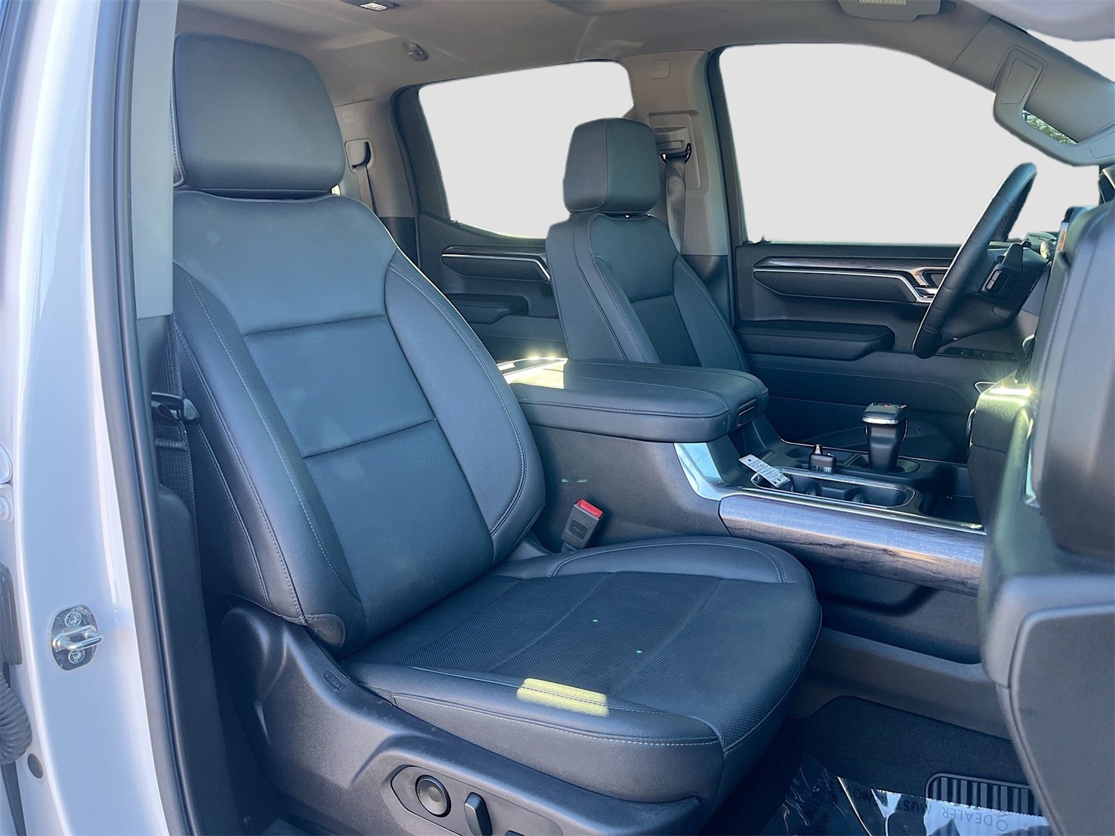 Used 2024 Chevrolet Silverado 1500 LTZ w/ Technology Package image 30