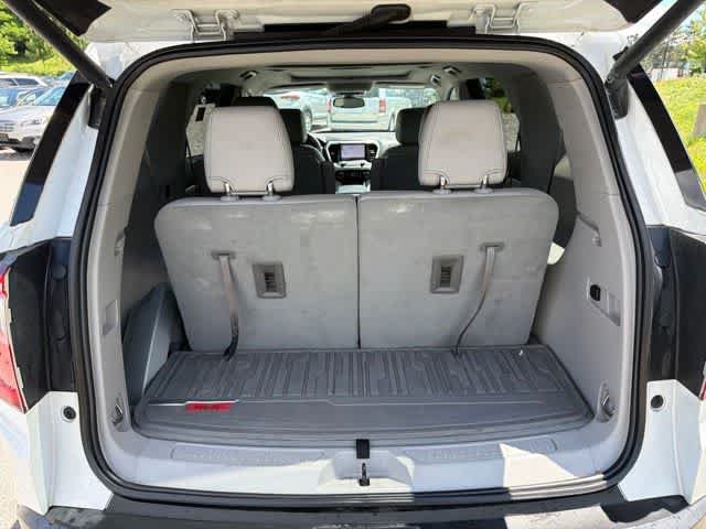 Used 2020 GMC Acadia SLT w/ Trailering Package AWD/4WD image 12