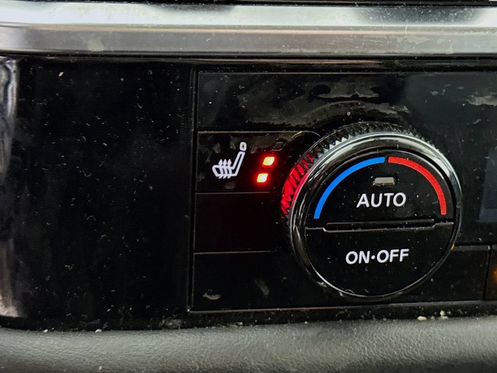 Certified 2022 Nissan Pathfinder SV AWD/4WD image 11