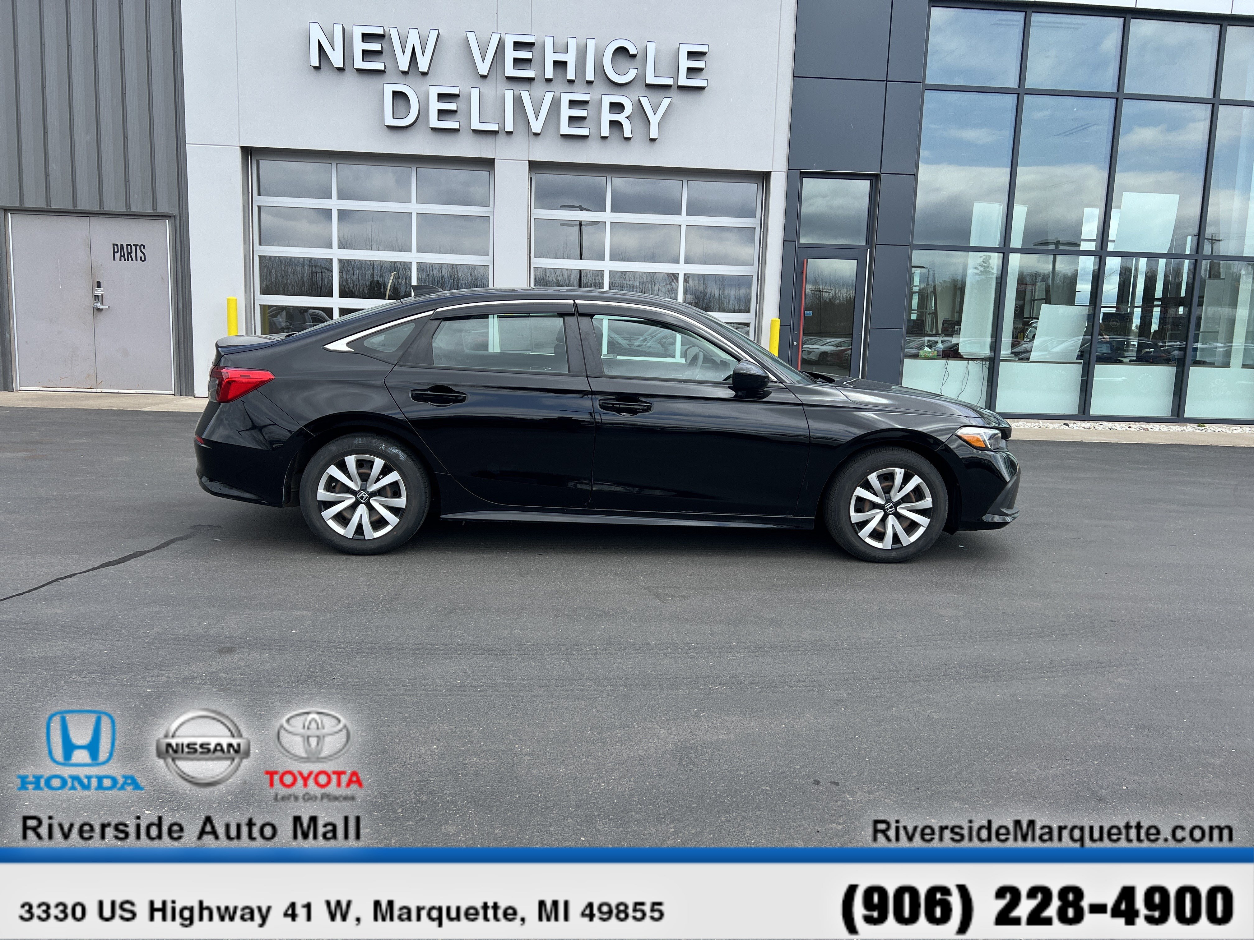 Used 2022 Honda Civic LX image 10