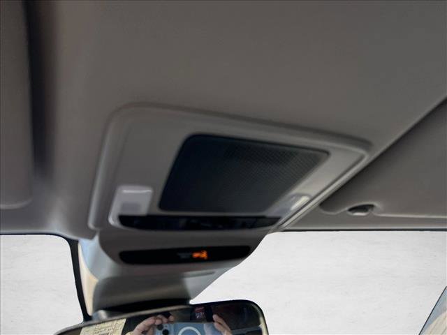 Used 2027 Honda HR-V LX image 14
