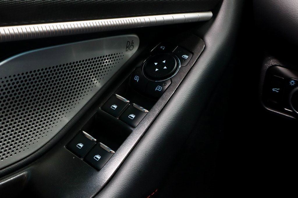 Certified 2025 Ford Explorer ST image 29