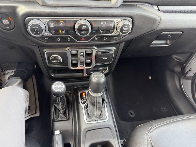 Used 2021 Jeep Wrangler Unlimited Sahara w/ Uconnect 4C Nav & Sound Group image 15