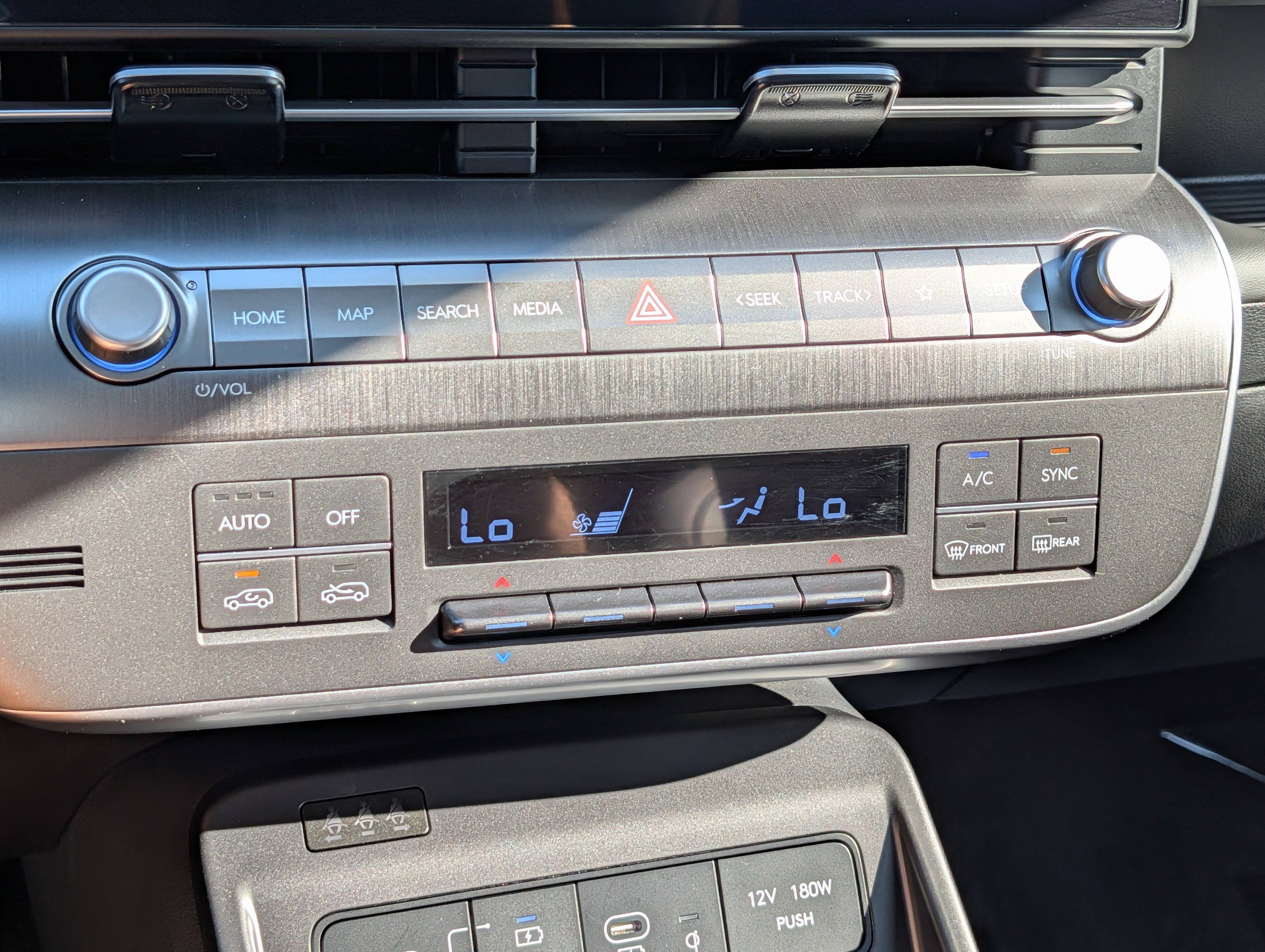 Certified 2026 Hyundai Kona Limited AWD/4WD image 23