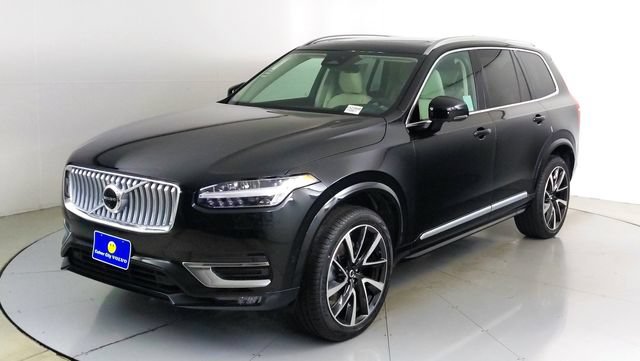 Used 2023 Volvo XC90 B5 Plus w/ Protection Package Premier AWD/4WD image 7
