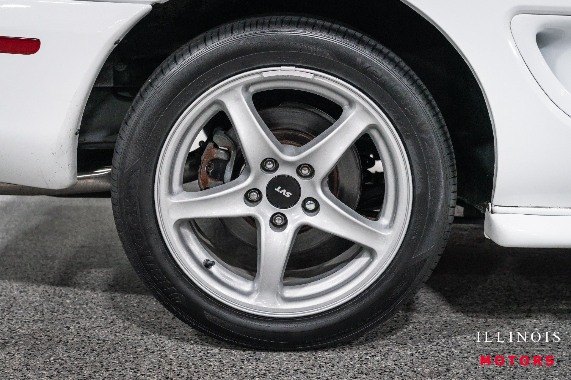 Used 1998 Ford Mustang Cobra RWD image 13
