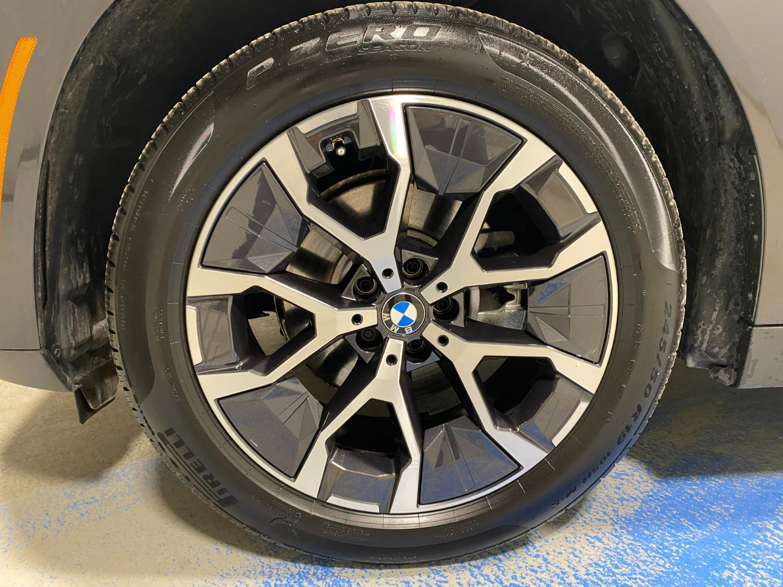 Certified 2025 BMW X3 xDrive30i w/ Convenience Package image 24