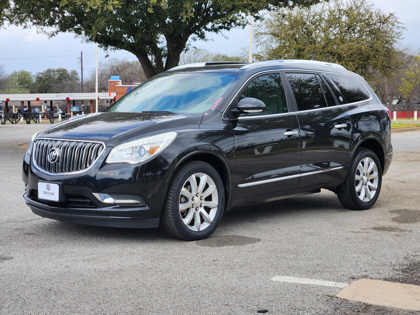 Used 2013 Buick Enclave Premium w/ LPO, Cargo Convenience Pkg image 2