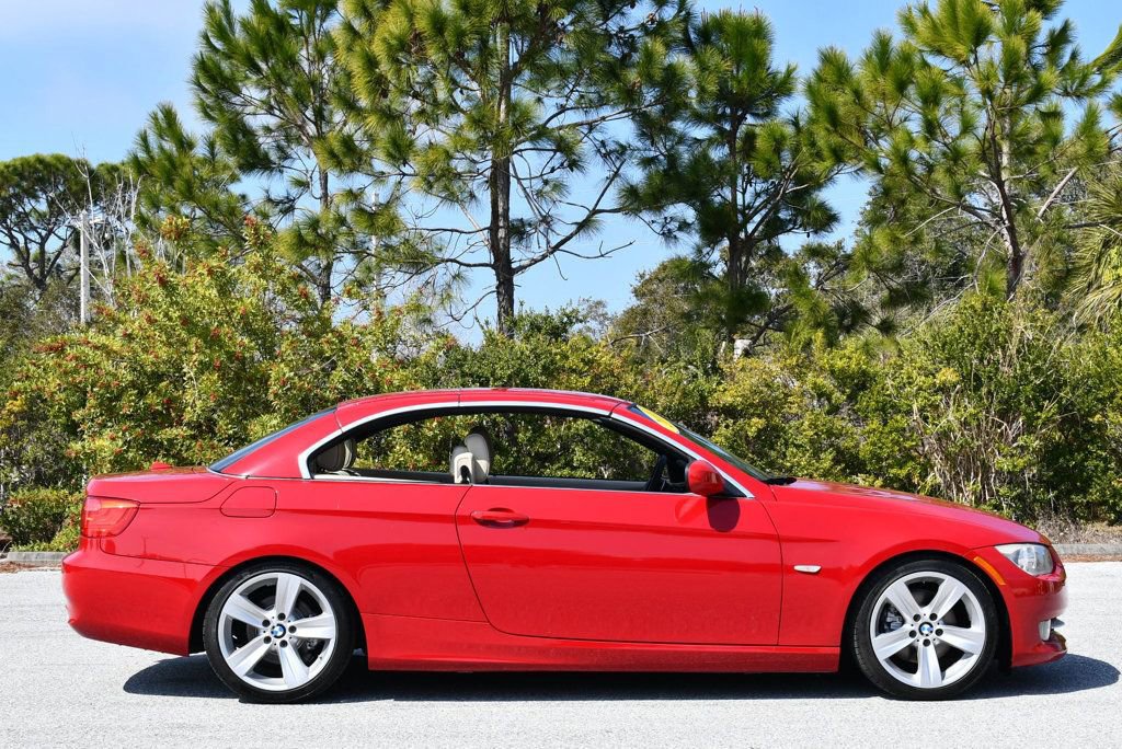Used 2011 BMW 328i Convertible image 47