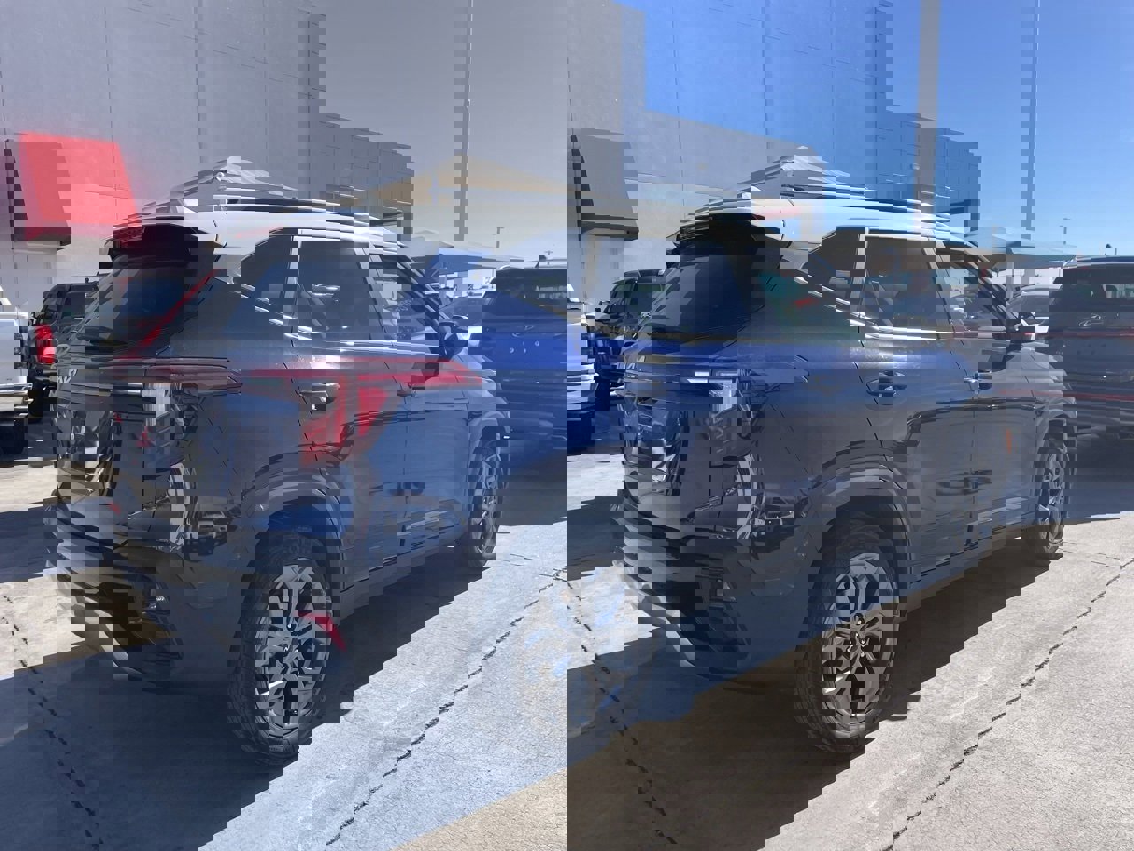 Used 2024 Kia Seltos S image 2