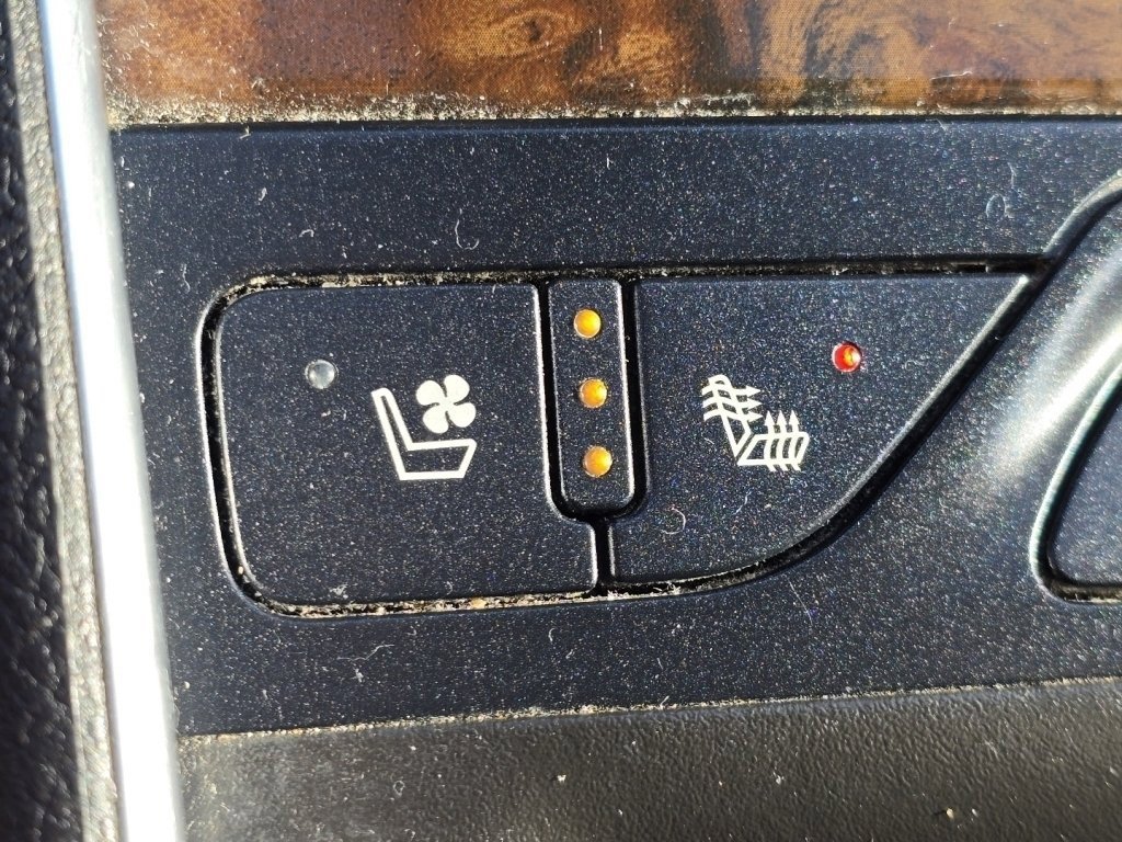 Used 2015 Chevrolet Impala LTZ image 5