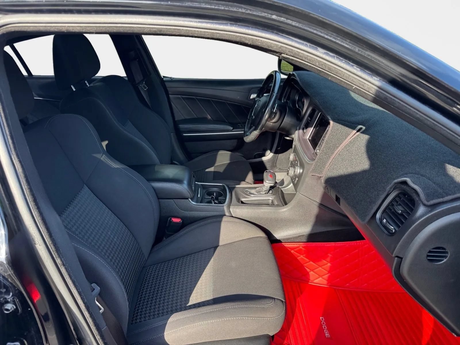 Used 2019 Dodge Charger R/T RWD image 10