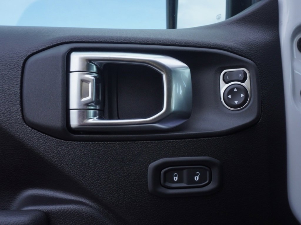 New 2025 Jeep Gladiator Sport S image 12