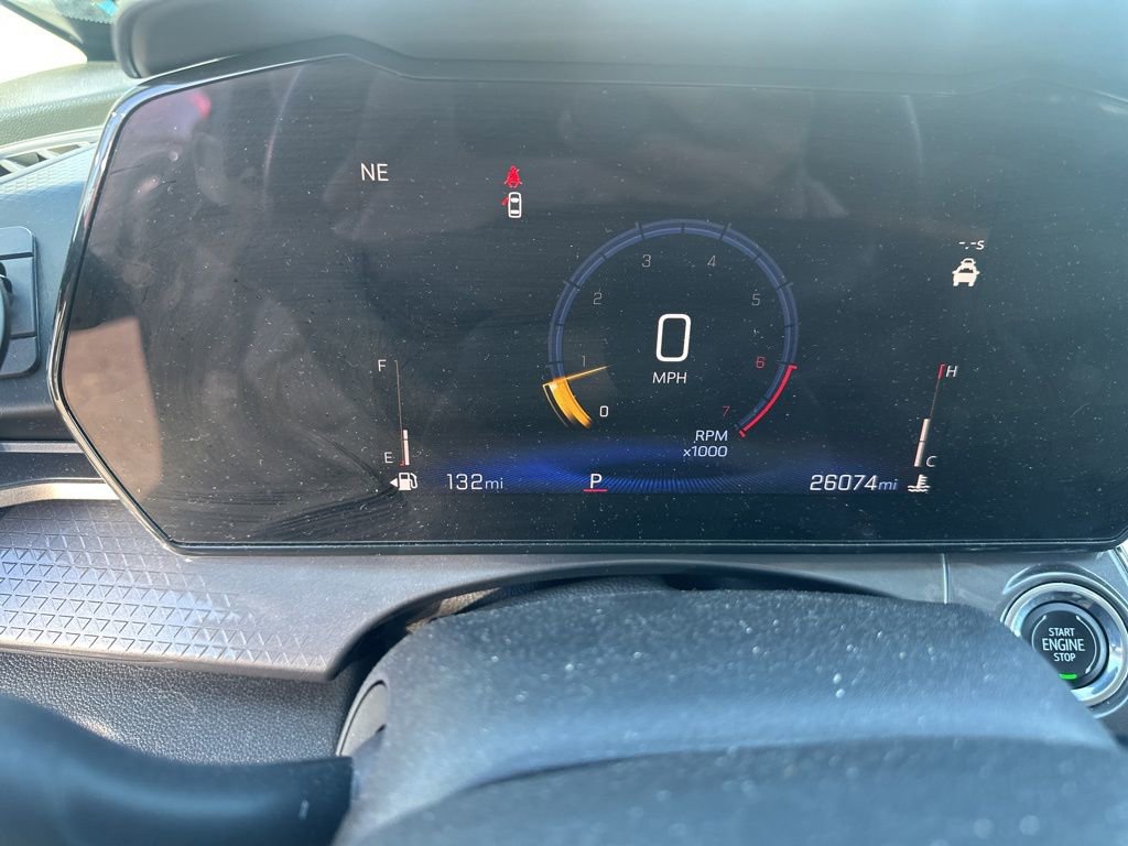 Used 2024 Chevrolet Trax ACTIV w/ Sunroof Package image 8