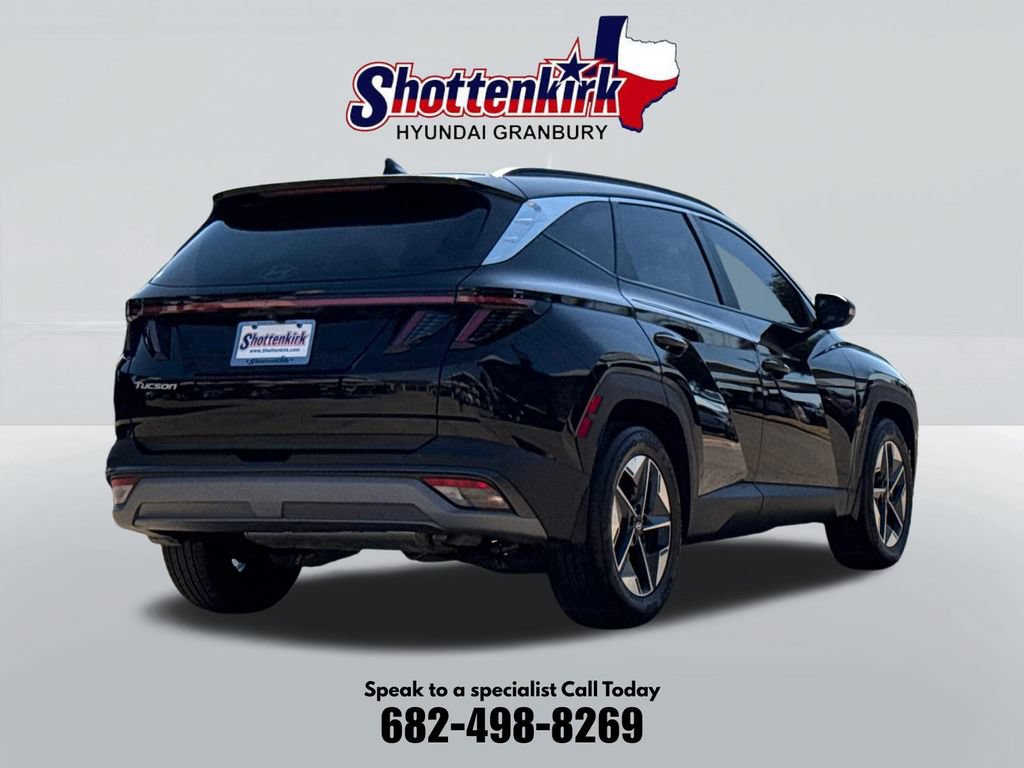 Used 2025 Hyundai Tucson SEL FWD image 5